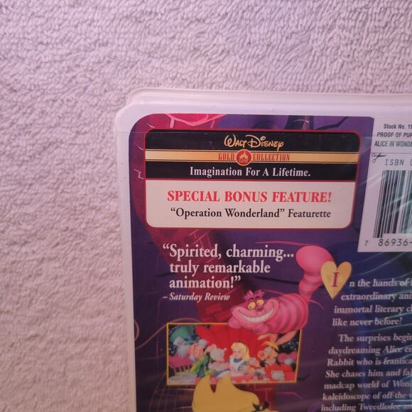 Alice in Wonderland VHS Gold Collection Disney Animated Movie 1951 - Picture 4 of 8